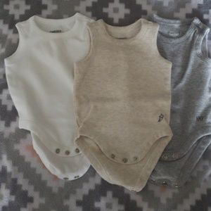 3 Newborn onesies